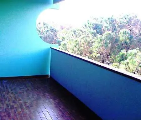 One-bedroom Near River 8 아파트
