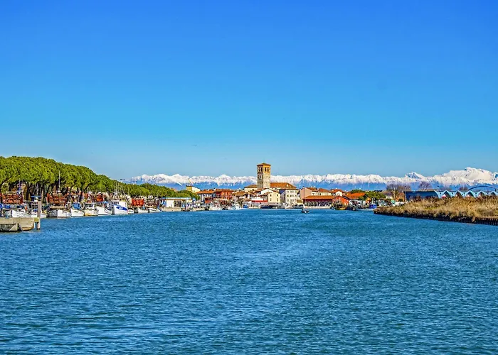 アパート One-bedroom Near River 8