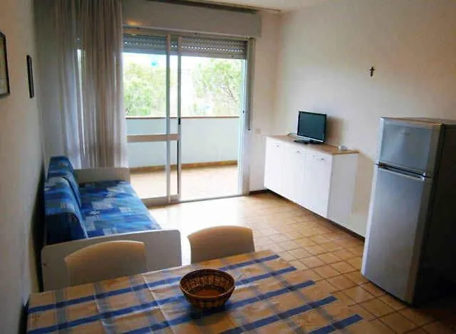 Apartment One-bedroom Near River 8 Bibione