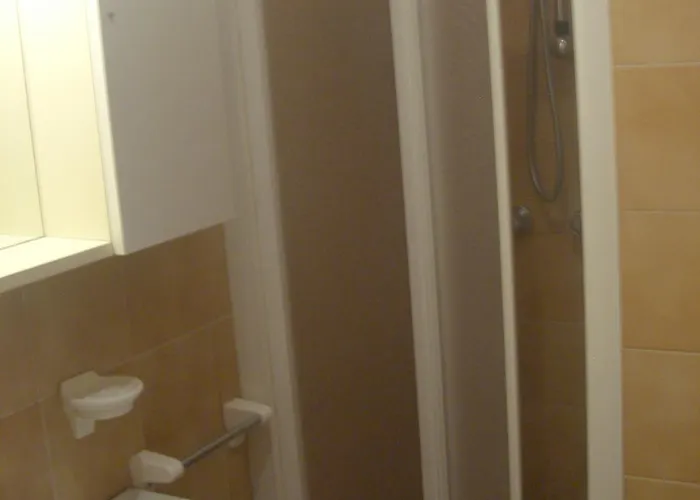 One-bedroom Near River 8 アパート *